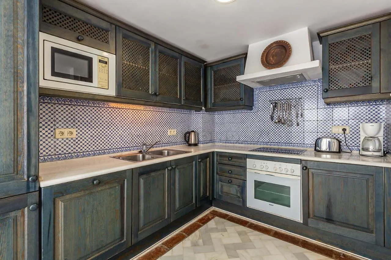 La Perla 1501 Apartment Casares